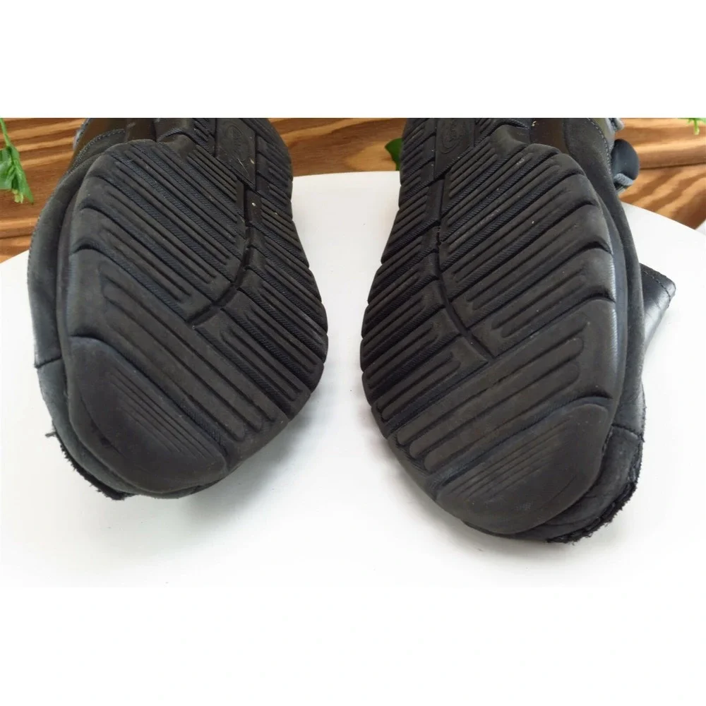 Dr. Scholls welcome shoe